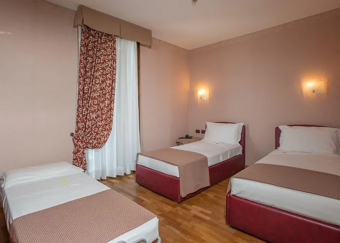Siriohotel 3* 도멜레토